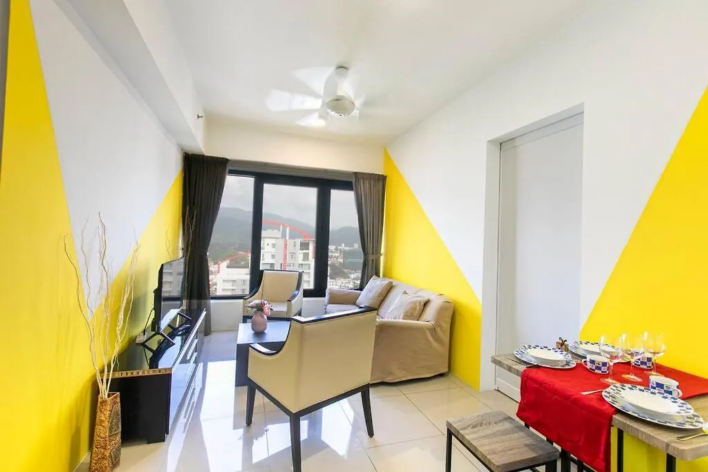 Georgetown Lovely 2 Bedroom Suite 0*,  Ma­lay­sia